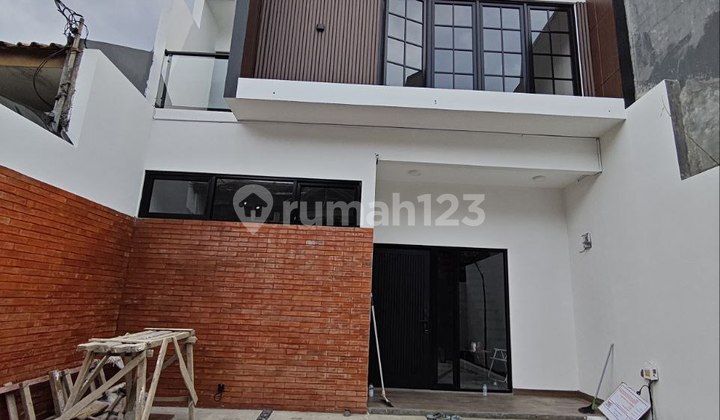 New Cheap Strategic Antapani Modern Tropical House Rarely Available 2