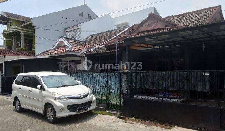 Rumah Siap Huni Strategis Dalam Komplek Antapani 1