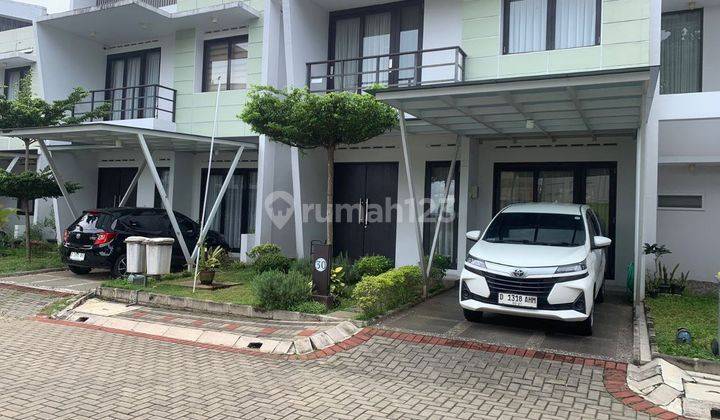 Rumah Lux Kolam Renang Dalam Cluster Cigadung Sangat Nyaman 1