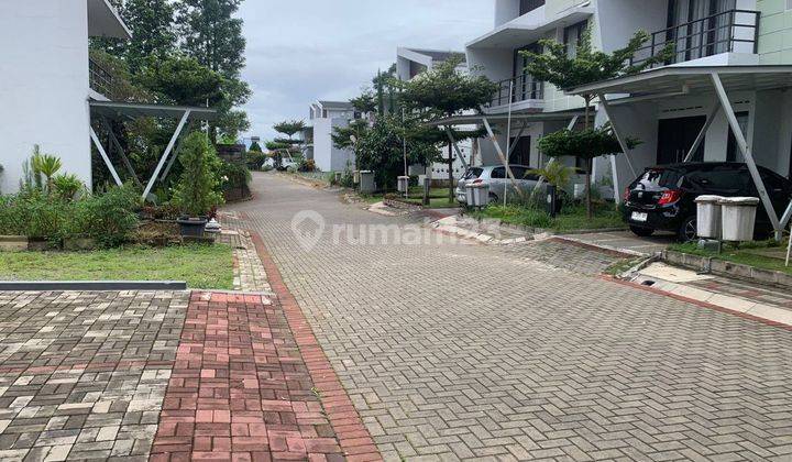 Rumah Lux Kolam Renang Dalam Cluster Cigadung Sangat Nyaman 2