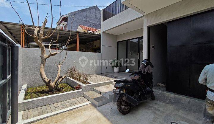 Rumah Baru Arcamanik Cisaranten Konsep Kontemporer 2