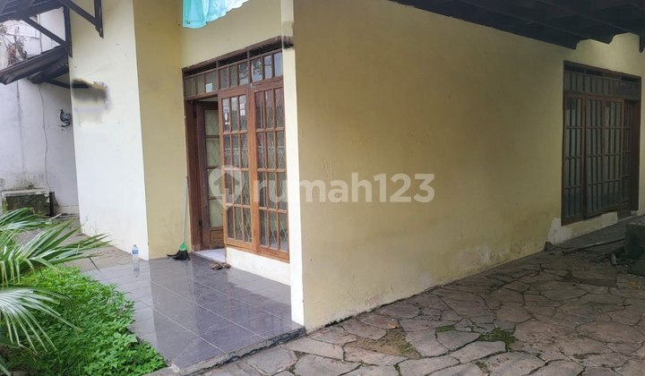 Move-in ready house in Margahayu, strategic location, rarely available. 2