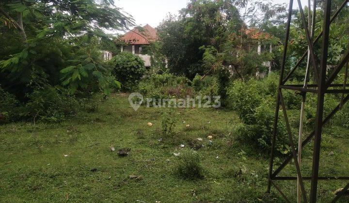 Villa carita tenang dan asri utk istirahati Ruang Usaha 3