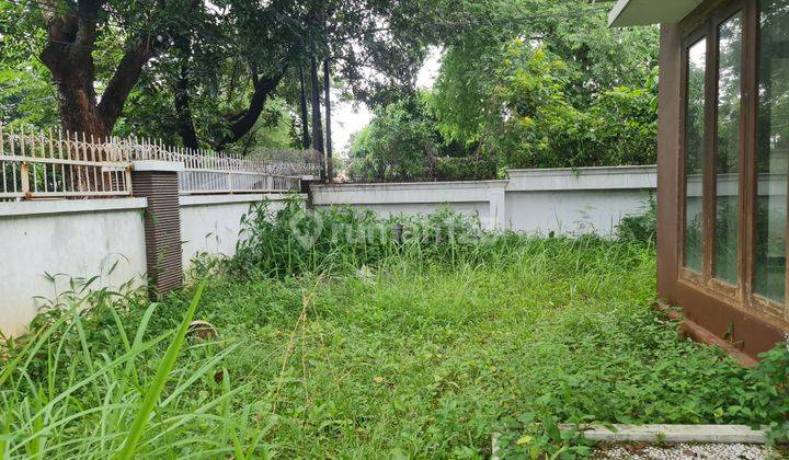 Rumah huk semi minimalis tdk bnjr 6