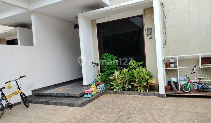 Rumah minimalis cantik dn bebas banjir depan fasum 1