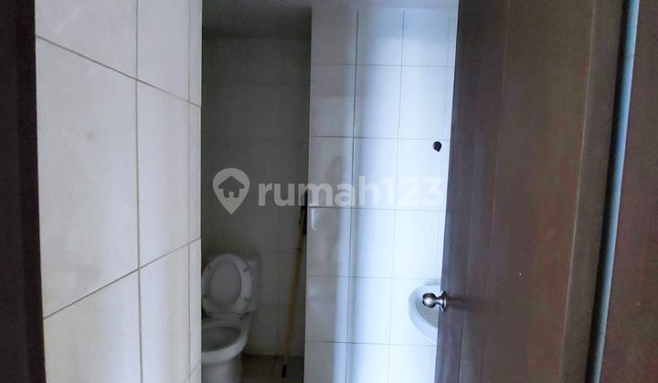 Apart pinggir Jalan view kelapa gading Apartemen Baru