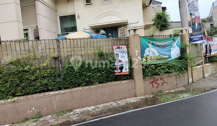 2-story house suitable for boarding and close to public facilities 2