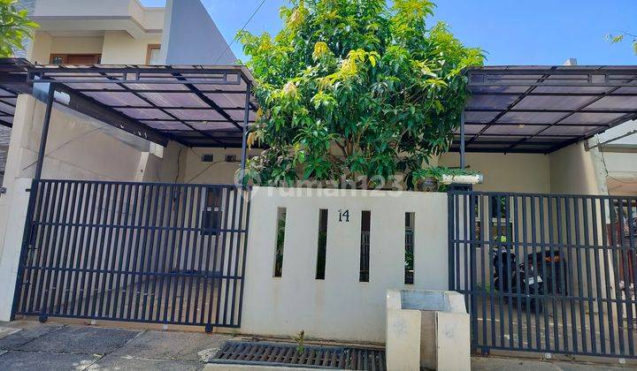 Rumah 1.5 lnt lbr 8m Bisa kntr atàu kost2 an di Jln pulomas barat 1