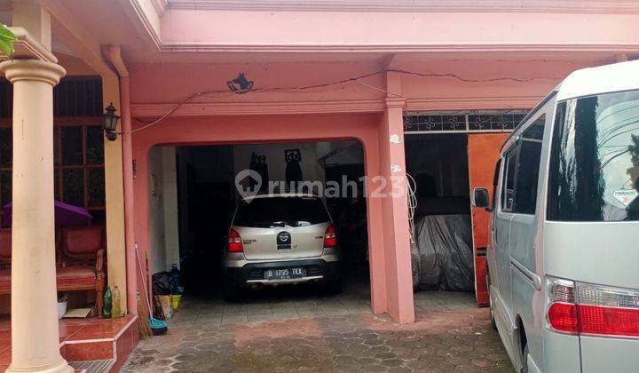 Rumah konsep lama lebar 15m pinggir jln Bisa Resto Atau wisma di Bangunan timur SHM 2