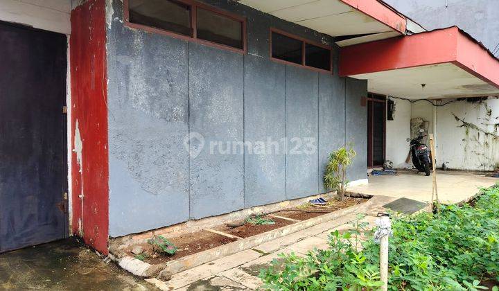 Rumah lama Bisa Kantor Atau wisma karyawan aman 2