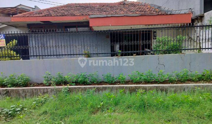 Rumah lama Bisa Kantor Atau wisma karyawan aman 1