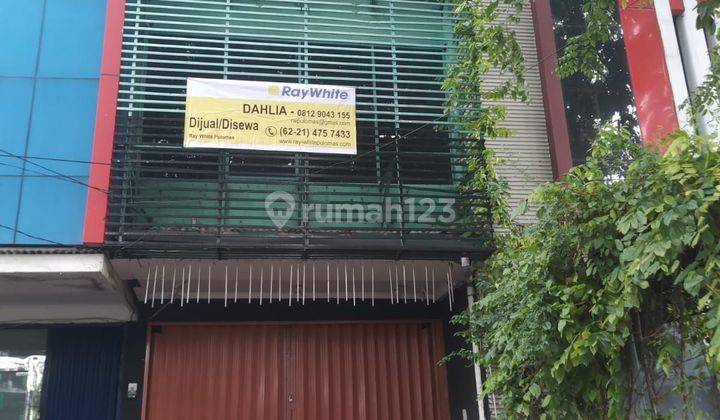 Ruko 3 lantai lebar 4 meter dekat Jalan utama 1