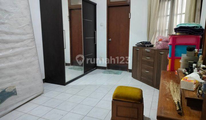 Rumah 2 lnt lbr 10m DLM kompleks.kluatet 2