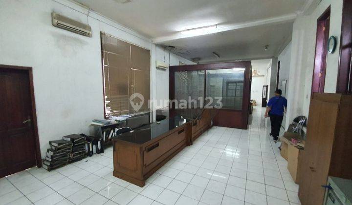 Disewakan Gudang Luas dan Kantor di Legian 550m SHM 5