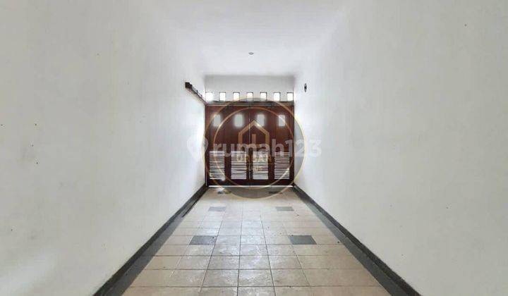 Jual Cepat Rumah Hitung Tanah Lokasi Strategis Di Scbd Sudirman 7