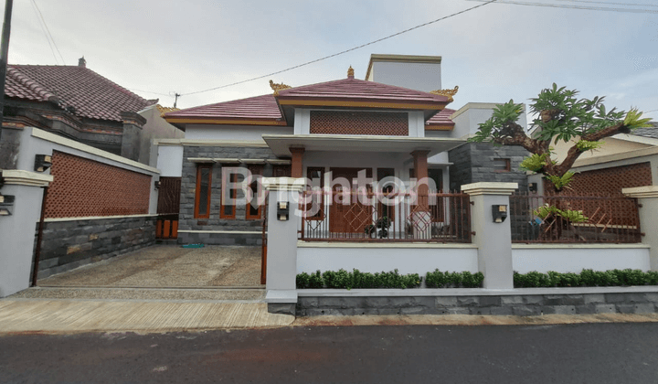 RUMAH MEWAH KOLAM RENANG FULL FURNISHED PUSAT KOTA BACIRO MANDALA KRIDA JOGJA DAERAH ISTIMEWA YOGYAKARTA 1