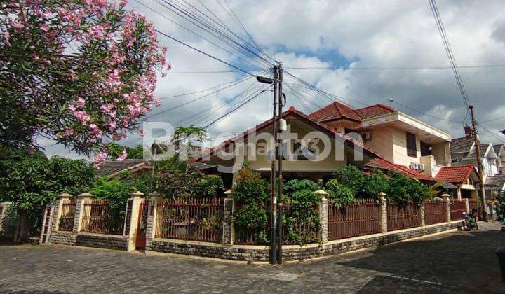 RUMAH HOOK FURNISHED DEKAT HOTEL TENTREM DAN UGM 1