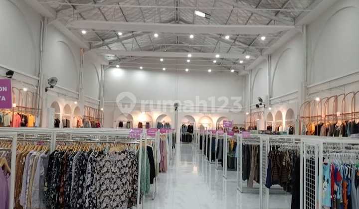 2nd Floor Shop House Building, Area Near UMY Campus, Tamantirto, Kasihan, Bantul, Yogyakarta