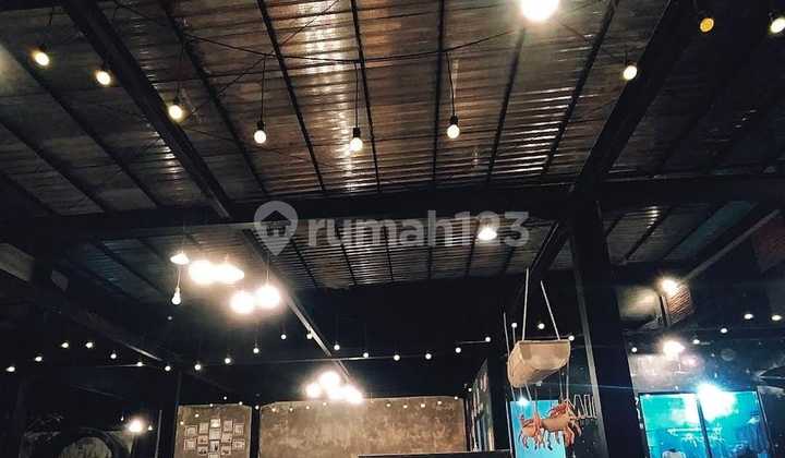Strategic Shop House Former Cafe Restaurant Location Condongcatur Sleman Yogyakarta
