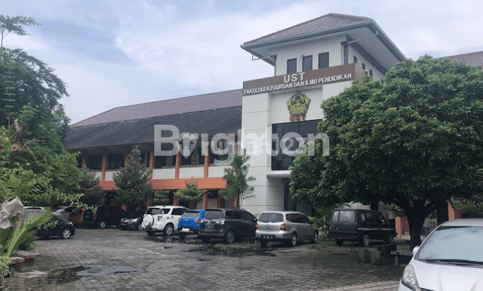RUKO LOKASI HOOK SANGAT STRATEGIS DI JL TAMANSISWA MERGANGSAN YOGYAKARTA 2