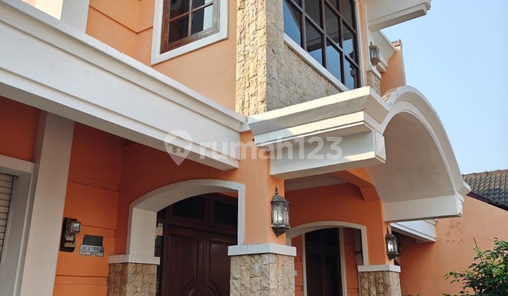 Dijual Rumah Mewah Full Furniture Strategis Dekat Kampus Uty Jl Glagah Sari Umbulharjo Yogyakarta 2