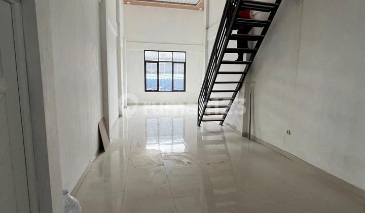 Disewakan Ruko 2,5 Lantai Strategis Lokasi Jl Laksda Adisucipto Demangan Gondokusuman Yogyakarta Disewakan Ruko 2,5 Lantai Strategis Lokasi Jl Laksda Adisucipto Demangan Gondokusuman Yogyakarta