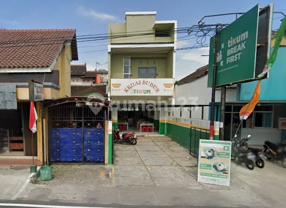 Strategic 2-Story Shop House for Business Near Hotel Hyatt, Palagan Street, Ngaglik, Sleman, Yogyakarta