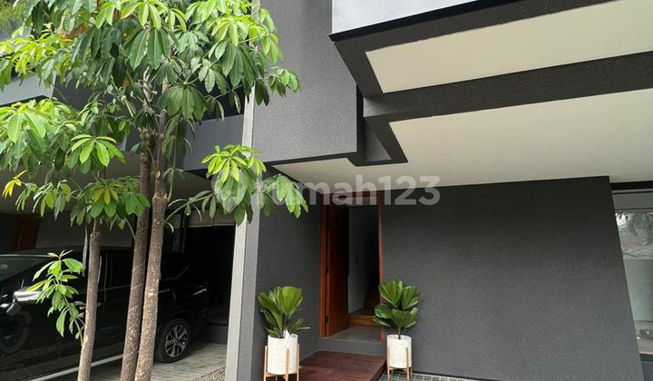  Rumah  Bagus dan Mewah  di Kemang sudah  SHM - Sertifikat Hak Milik