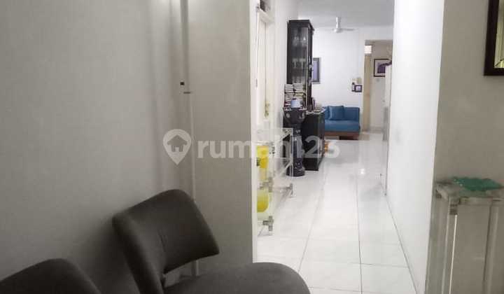 Rumah Bagus dan Dekat Kemana Saja, Sudah SHM di Pondok Indah 2