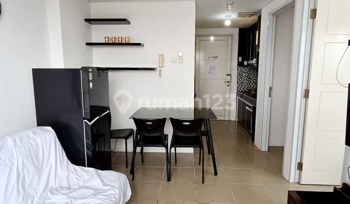 Good 2 Bedroom Apartment Close to Everything in Bintaro Good 2 Bedroom Apartment Close to Everything in Bintaro