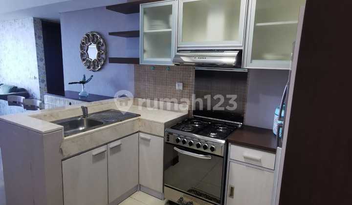 Strategic, Good, and 2-Bedroom Apartment with Freehold Title in Kemang 2