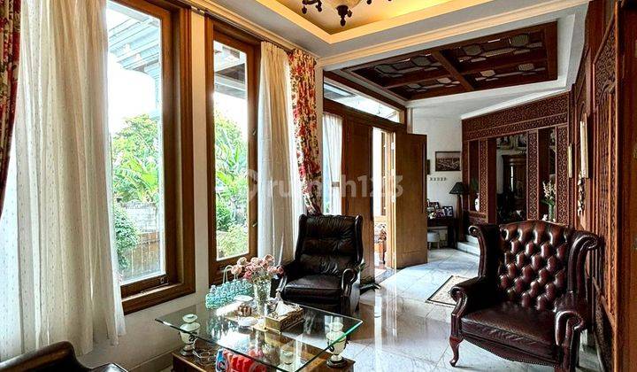 Rumah Cantik Strategis Dan Sudah SHM di Bintaro 2