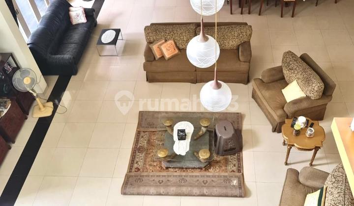 Nice and Very Strategic House, Already with SHM in Bintaro