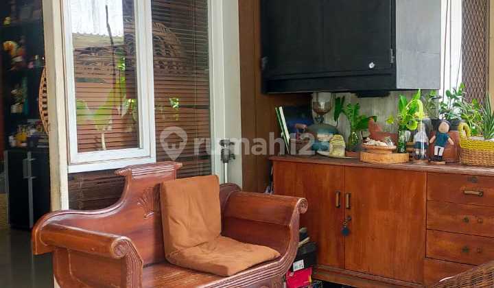 Rumah Bagus dan Strategis, sudah SHM dan Semi Furnished di Ciputat  1