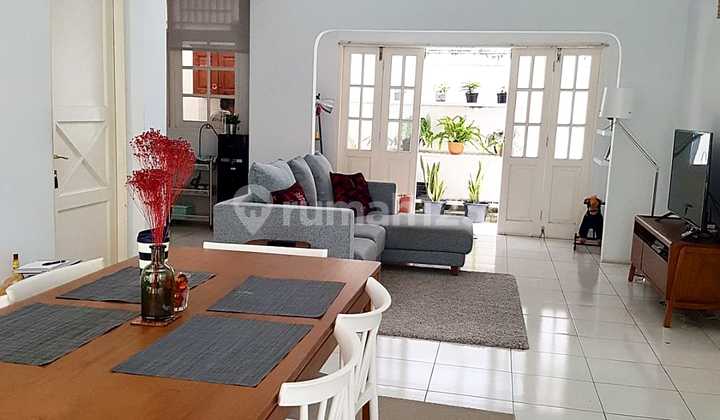 Rumah Bagus dan Siap Huni, Stretagis dan sudah SHM di Bintaro 2