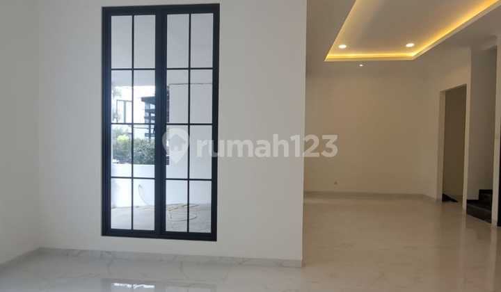 Rumah Bagus Di Sektor 9-bintaro Dekat Kemana Saja