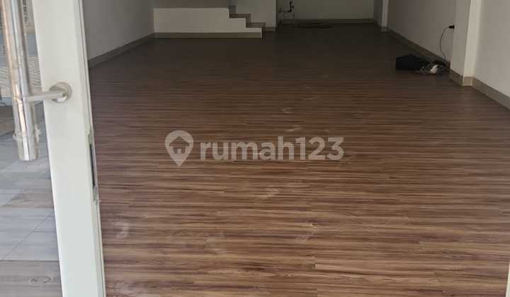 Dijual Ruko Malibu 4.5x15m2 3lt Taman Palem Jakarta Barat Dijual Ruko Malibu 4.5x15m2 3lt Taman Palem Jakarta Barat