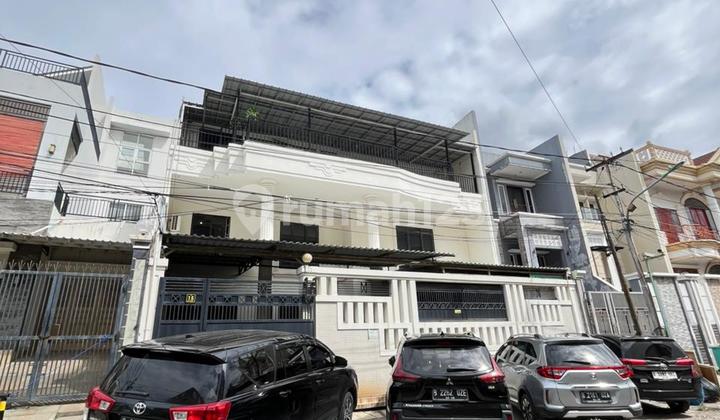 For Sale: Pluit House 13.5X25m2 2 Floors Pluit Penjaringan North Jakarta