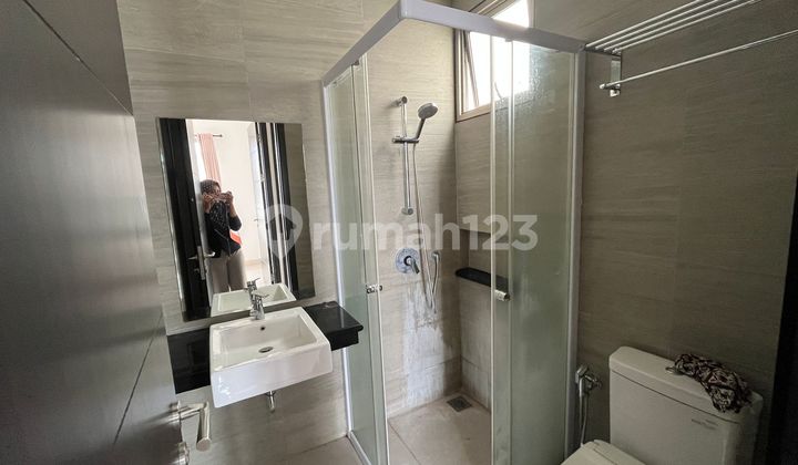 Disewakan Rumah Semi Furnished 2+1Br 6X10m2 2Lt Pantai Indah Kapuk Penjaringan Jakarta Utara 2