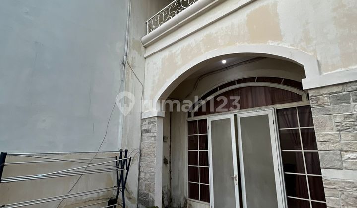 Disewakan Rumah Flamboyan 12x23m2 Full Furnished Pantai Indah Kapuk Penjaringan Jakarta Utara 2