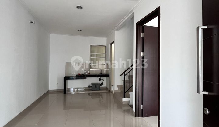 For Rent & Sale 6x12.5m2 2-Story House in Pantai Indah Kapuk 2, Tangerang, Banten For Rent & Sale 6x12.5m2 2-Story House in Pantai Indah Kapuk 2, Tangerang, Banten