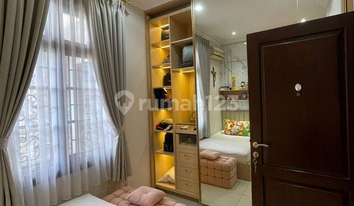 For Sale Pejompongan House 10X20m2 3.5 Floors Fully Furnished Central Jakarta 2
