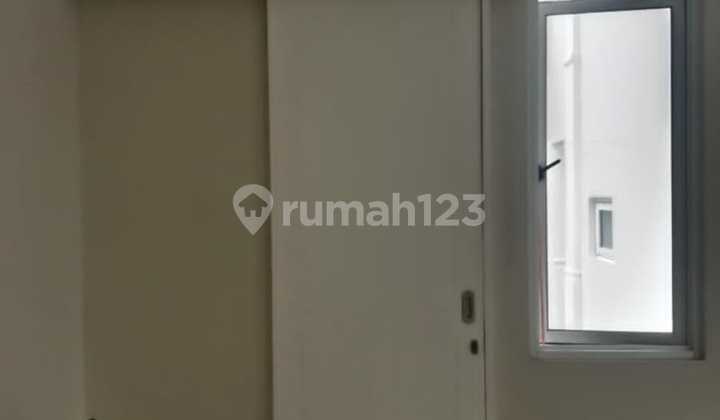 Whitsand House Greenwich Area BSD City, 2 Floors and Strategic 2