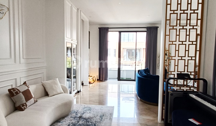 Rumah Kazumi at The Zora Bsd City, Semi Furnish dan Strategis