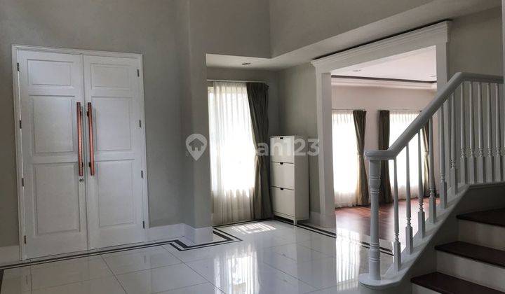 Rumah Cantik Taman Mediterranean Lippo Karawaci Dekat Mall Toll 2