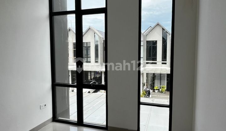 Disewakan Rumah Tahap 2 Kosong 4.5X12.5 Pik2