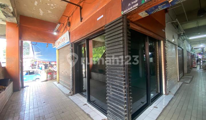 For Rent: Slipi Market Stall, Suitable for Business, Office Space, Cafe, Canteen, Salon For Rent: Slipi Market Stall, Suitable for Business, Office Space, Cafe, Canteen, Salon