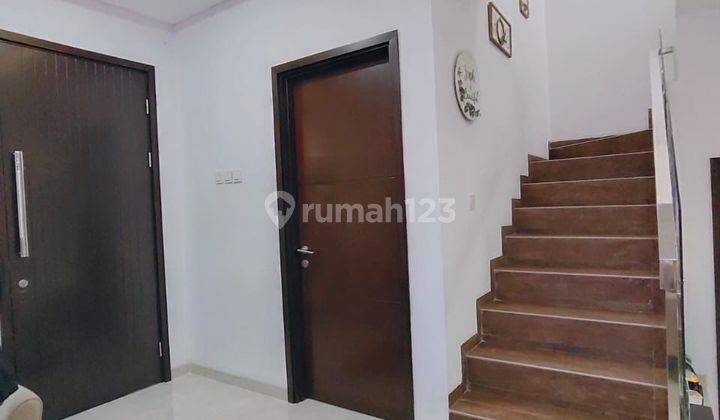 Dijual rumah cluster bagus siap huni 2 lantai Delatinos Bsd, an 2