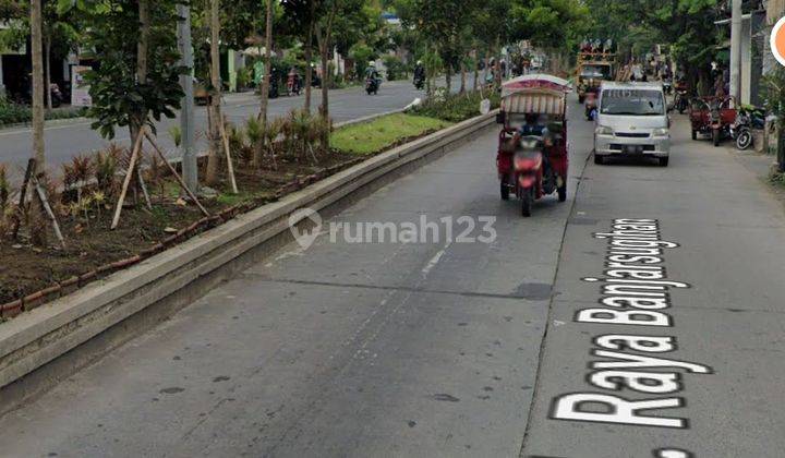 Dijual Gudang di Jalan.Raya Manukan Kulon Baru dan strategis  1