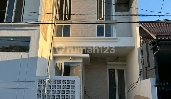Dijual Rumah Baru Dekat Banget Ke Jalan Raya Pandugo, Sby Timur* Dijual Rumah Baru Dekat Banget Ke Jalan Raya Pandugo, Sby Timur*